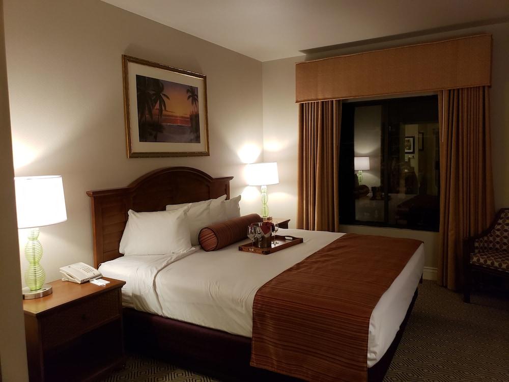 Suites At Tahiti Village Resort And Spa-No Resort Fee 라스베이거스 외부 사진
